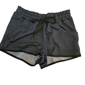 NWOT GD Fashion  Size Small Jean Shorts